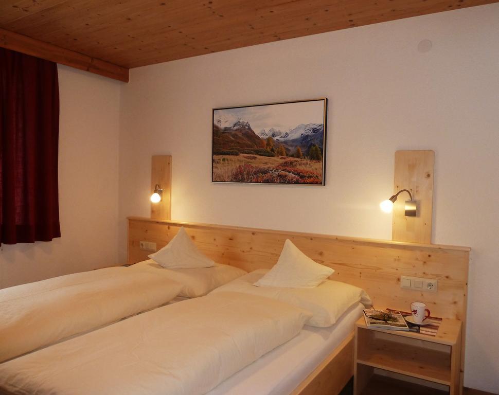 Apart Brigitta Sankt Leonhard im Pitztal Oda fotoğraf