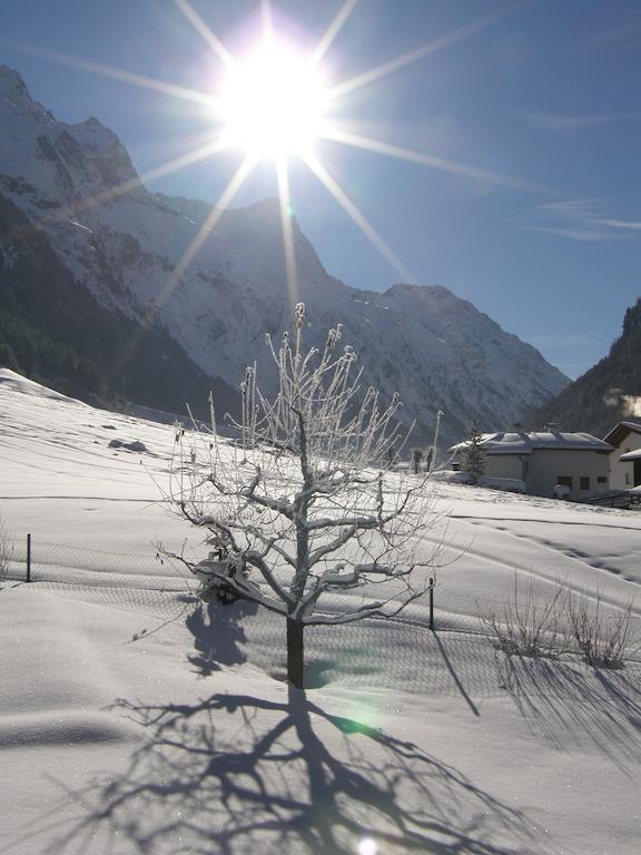Apart Brigitta Sankt Leonhard im Pitztal Oda fotoğraf