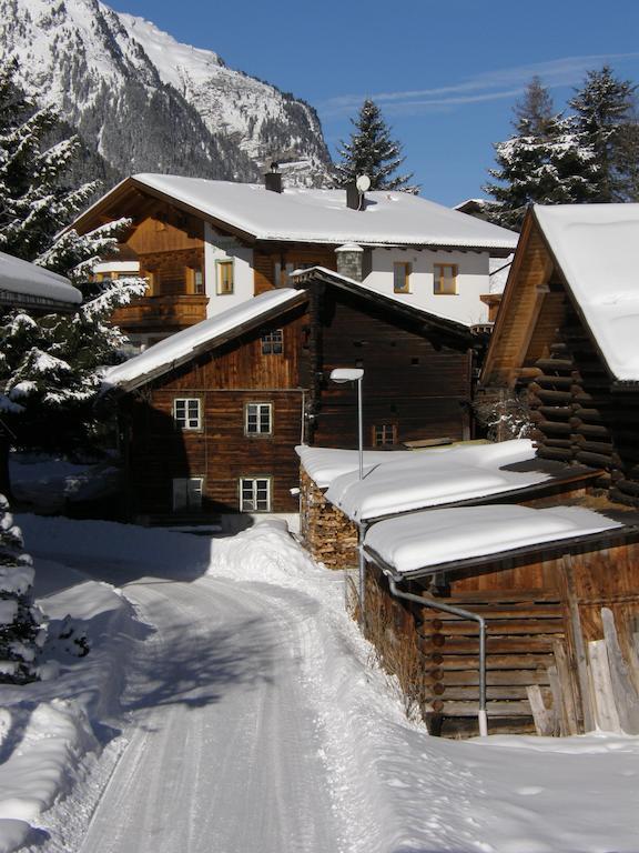 Apart Brigitta Sankt Leonhard im Pitztal Oda fotoğraf